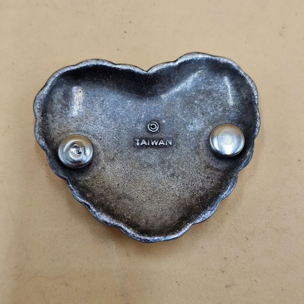 Vintage Heart Shaped Belt Buckle Made In Taiwan